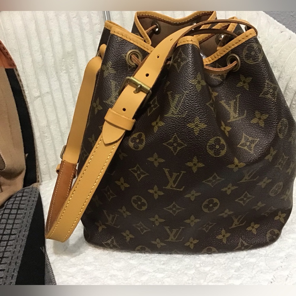 Louis Vuitton bags - Picture 7 of 15